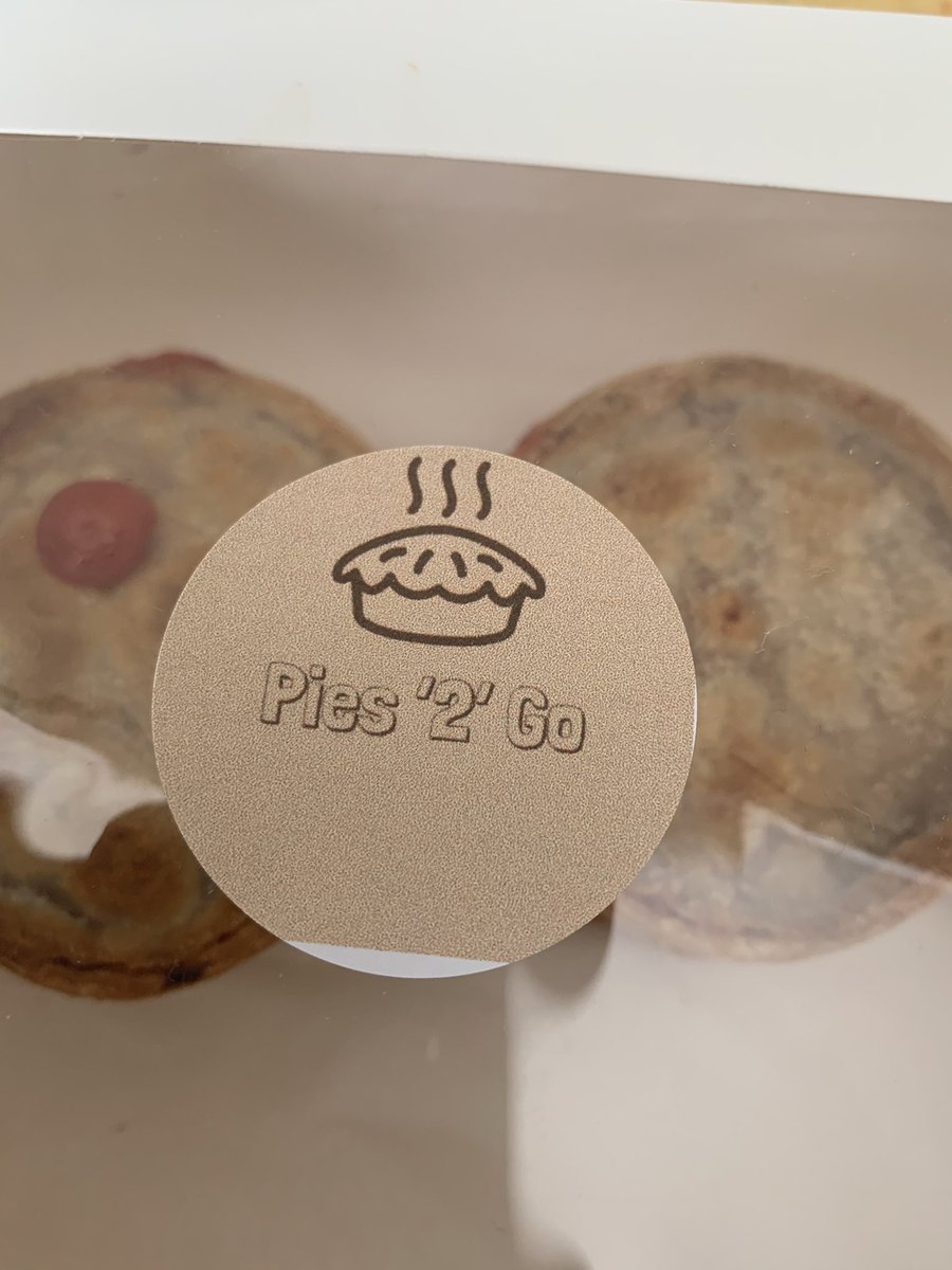 tracy mccallum tweet media