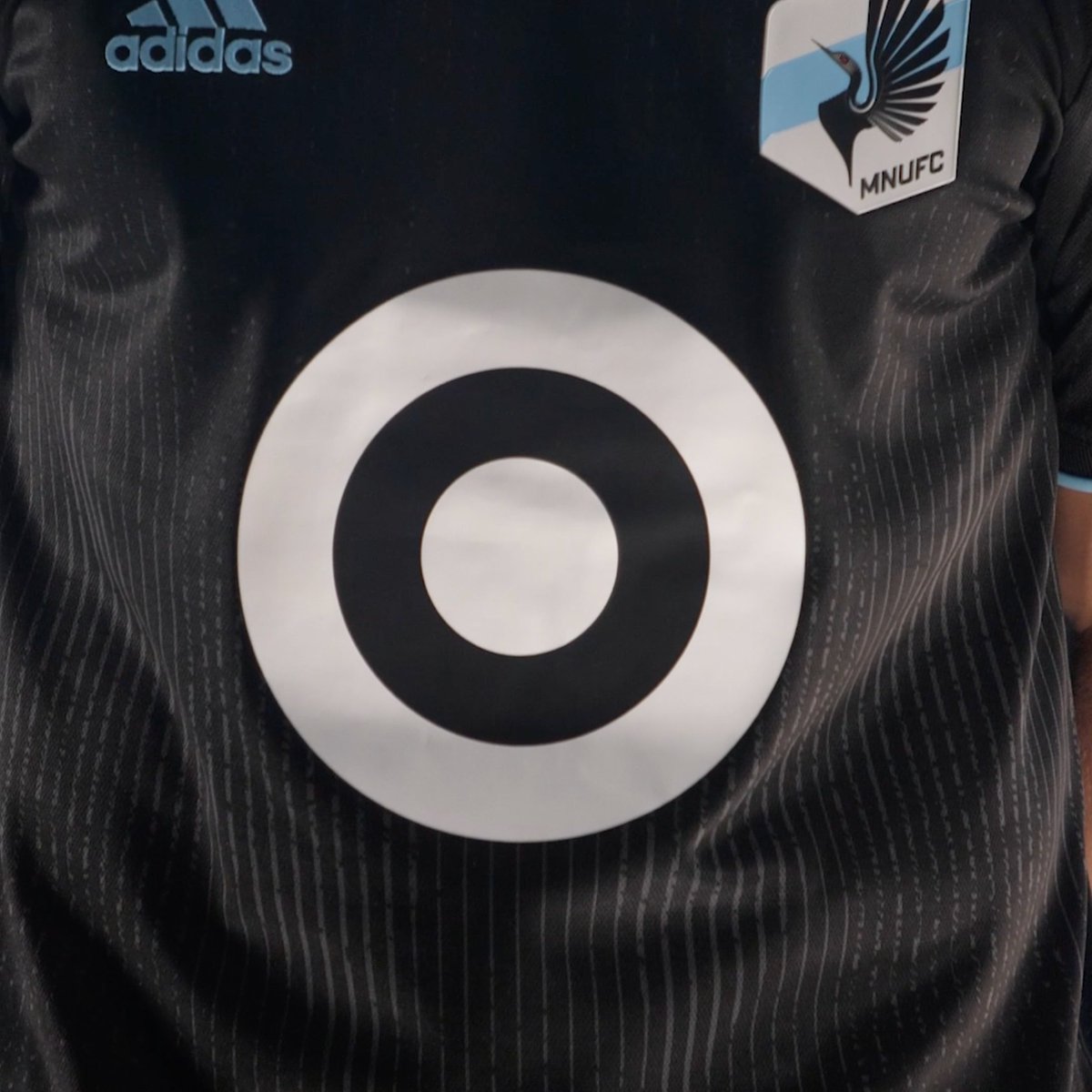 mnufc kit 2021