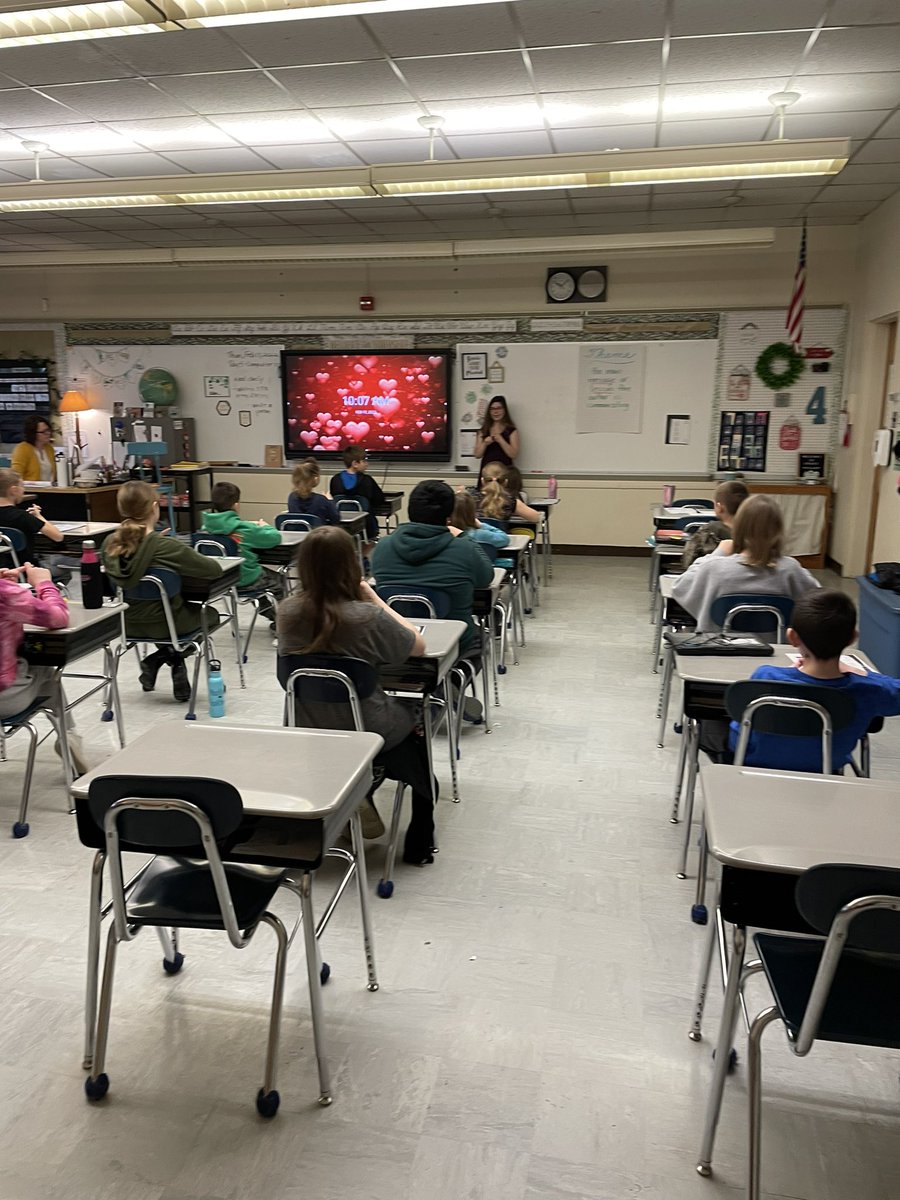 Christina tweet media