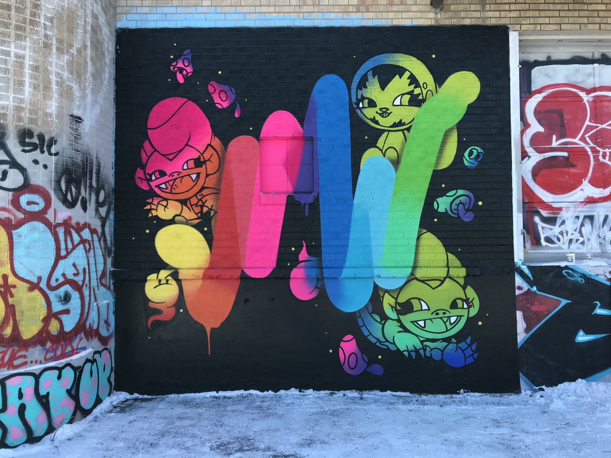 Art Blocks (@artblocks_io) on Twitter photo Hello Denver 👋
Awesome 🎨 courtesy of <a href="/persueone/">MR. PERSUE</a> <a href="/frensHouse/">frens.house</a> <a href="/squiggleDAO/">SquiggleDAO</a>
#SquigglesInTheWild Hello Denver 👋
Awesome 🎨 courtesy of <a href="/persueone/">MR. PERSUE</a> <a href="/frensHouse/">frens.house</a> <a href="/squiggleDAO/">SquiggleDAO</a>
#SquigglesInTheWild