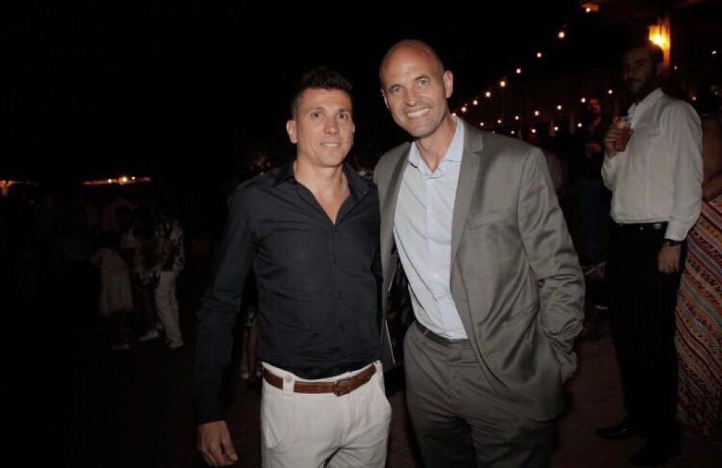 <a href="/Aeronavegantes/">Aeronavegantes</a> <a href="/JuanPabloBrey/">Juan Pablo Brey</a> Refresquemos  la memoria, @CATT_Prensa  la “revolución de los aviones” nos dejó en la calle a los tripulantes de <a href="/LATAM_ARG/">LATAM Argentina</a> y teniendo nuestra cuota sindical al día, no pudimos votar en la asamblea de Memoria y Balance? Si les interesa, miren los balances. Son un Escándalo!