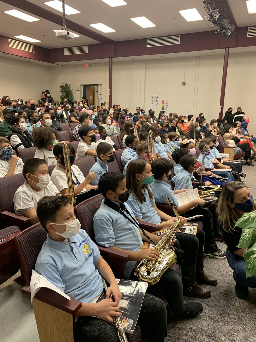 Kelly Barrett tweet media