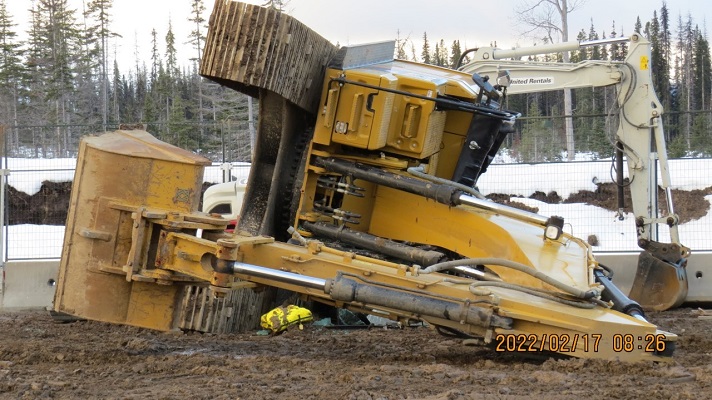 FNNGAlliance's tweet image. #RCMP call latest attack on #CoastalGasLink people and property  ‘a calculated and organized violent attack that left its victims shaken and a multimillion dollar path of destruction.” ow.ly/omIb50HYbVA #LNGinBC #bcpoli #cdnpoli