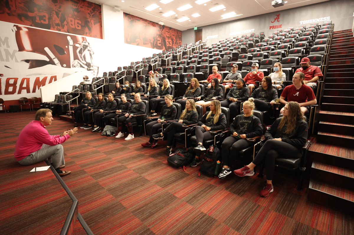 AlabamaSB's tweet photo. Some words of wisdom from the GOAT before our home opener
#Team26 #RollTide https://t.co/naQB1T6N0a