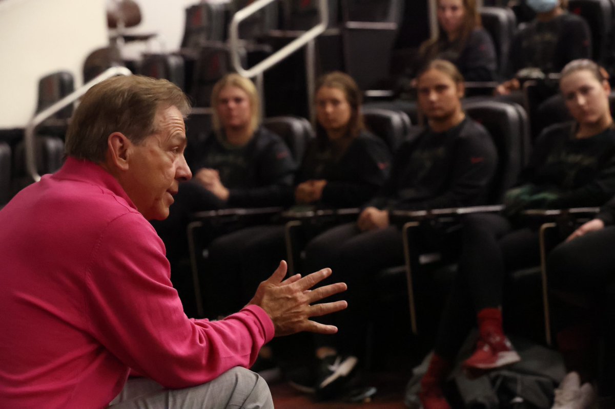 AlabamaSB's tweet photo. Some words of wisdom from the GOAT before our home opener
#Team26 #RollTide https://t.co/naQB1T6N0a