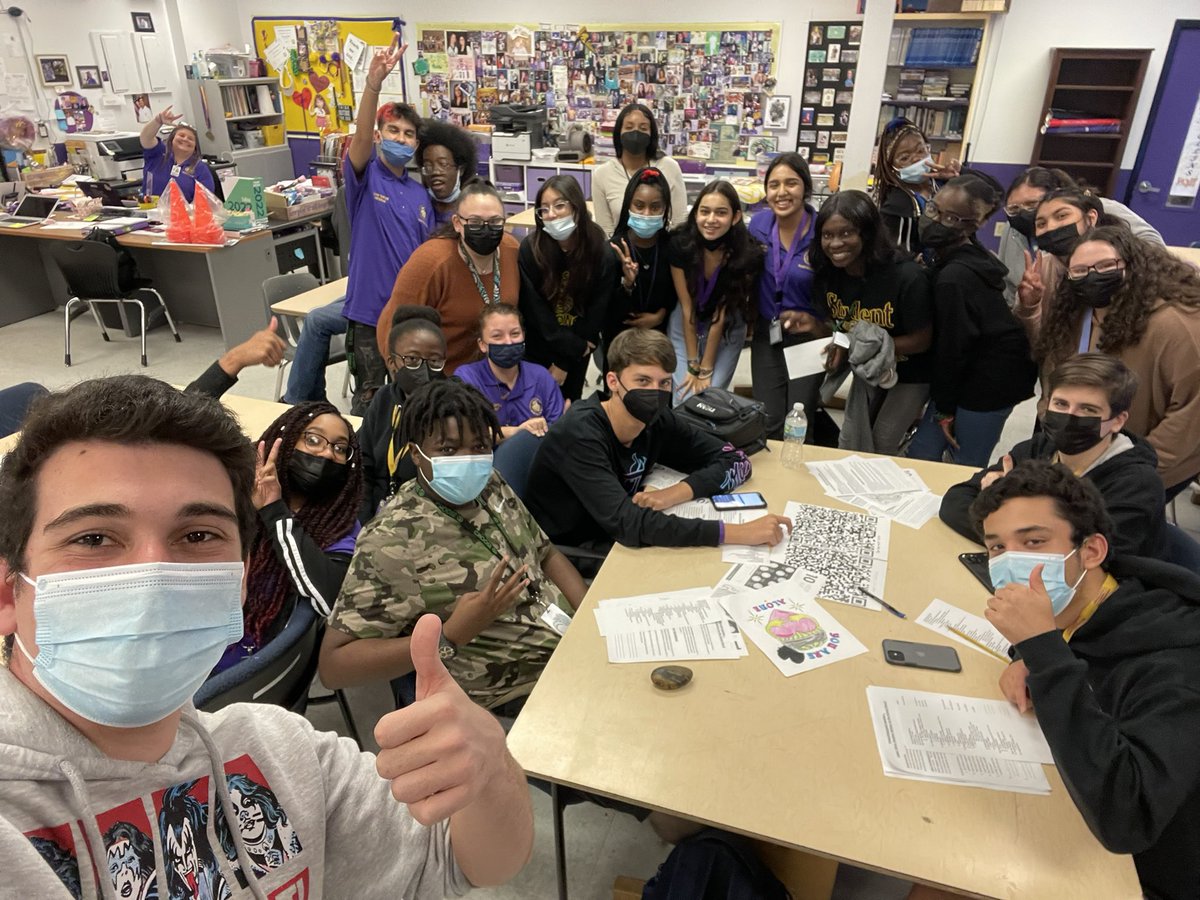 Student Activities (@bcpsactivities) on Twitter photo @BCSStudentVoice working with our students to make sure their voices are heard by those you can help make a difference! Thank you! <a href="/browardschools/">Broward Schools</a> <a href="/bcasc_florida/">BCASC</a> <a href="/sphsleadership/">SPHS Leadership</a> @BCSStudentVoice working with our students to make sure their voices are heard by those you can help make a difference! Thank you! <a href="/browardschools/">Broward Schools</a> <a href="/bcasc_florida/">BCASC</a> <a href="/sphsleadership/">SPHS Leadership</a>