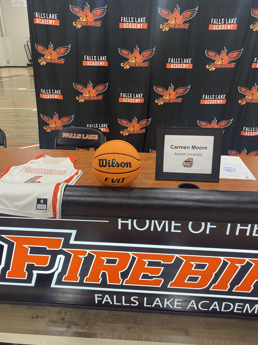 Brad Thompson tweet media