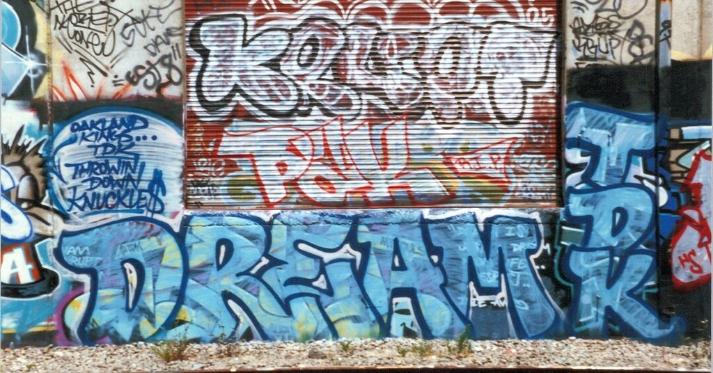 spraystreet's tweet photo. King among Kings Mike Dream 8/15/1969 - 2/17/2000
.
Thanks to @agentdecoy for the reminder
.
#thoseDamnKids #TDK #TDKcrew @vogue_tdk @dreamtdk #restinpower #RIP #mikeDream #dreamTDK #spraypaint #krylon #rusto #wildstyle #mural #letters #lettering #style … https://t.co/A52Y01Qg3p https://t.co/L9MkAl1tMu