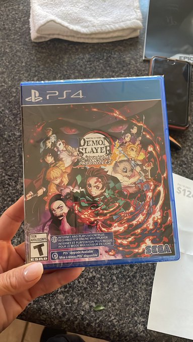 Hahaha gonna start twitch &hellip; who wants to play!? https://t.co/qQaC5Ds5A9