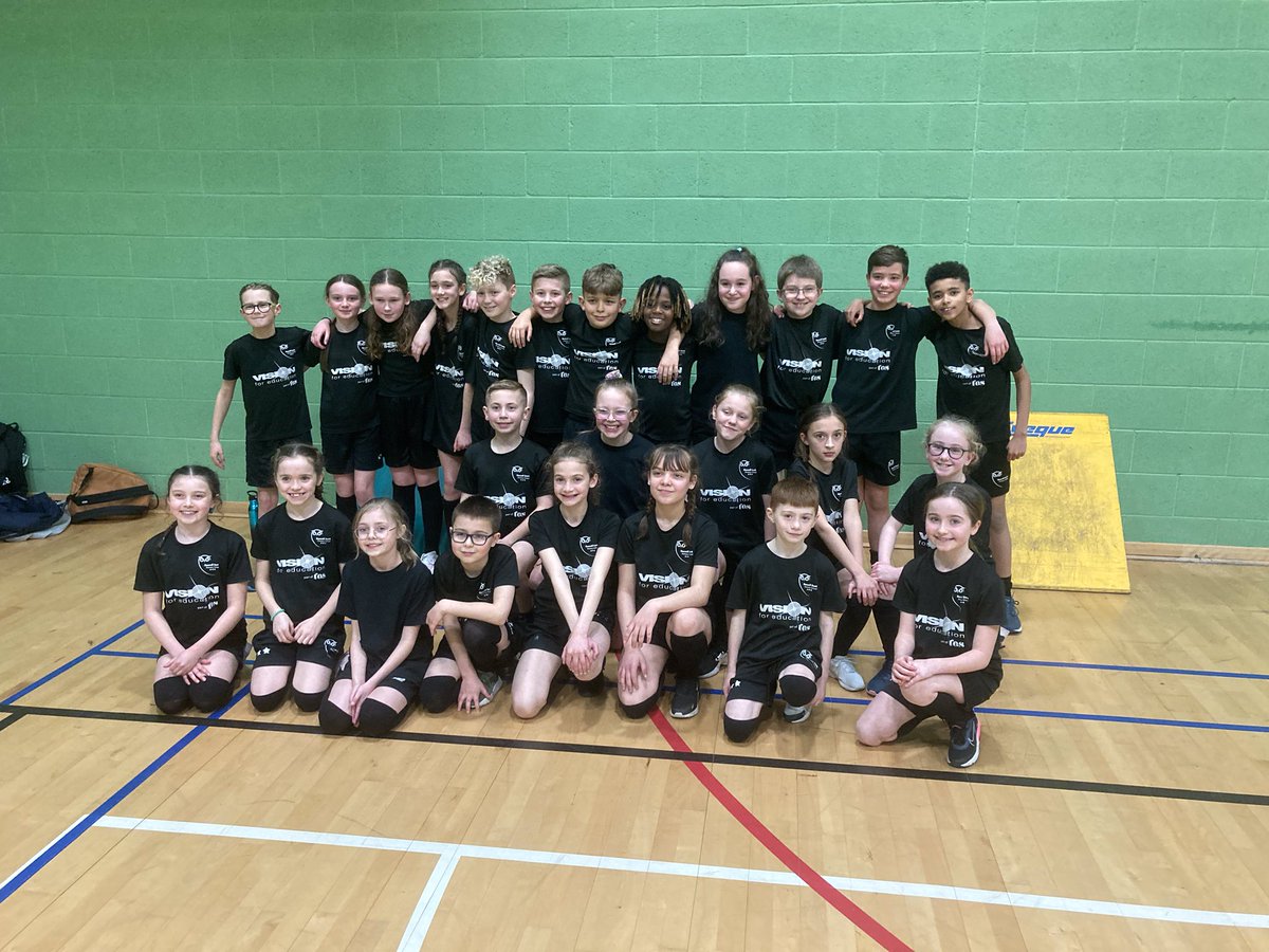 RScottSport's tweet photo. Amazing performance @RScottPrimary athletics team everyone giving their absolute best. Outstanding attitude by all. Thanks @dcc_pe staff &amp; leaders for all your hard work in hosting the event👏@tamesidessp @marzy120 @MissRBurke @MissCotton92 @jc_henthorn @julieawesty https://t.co/qucBgVE3ND