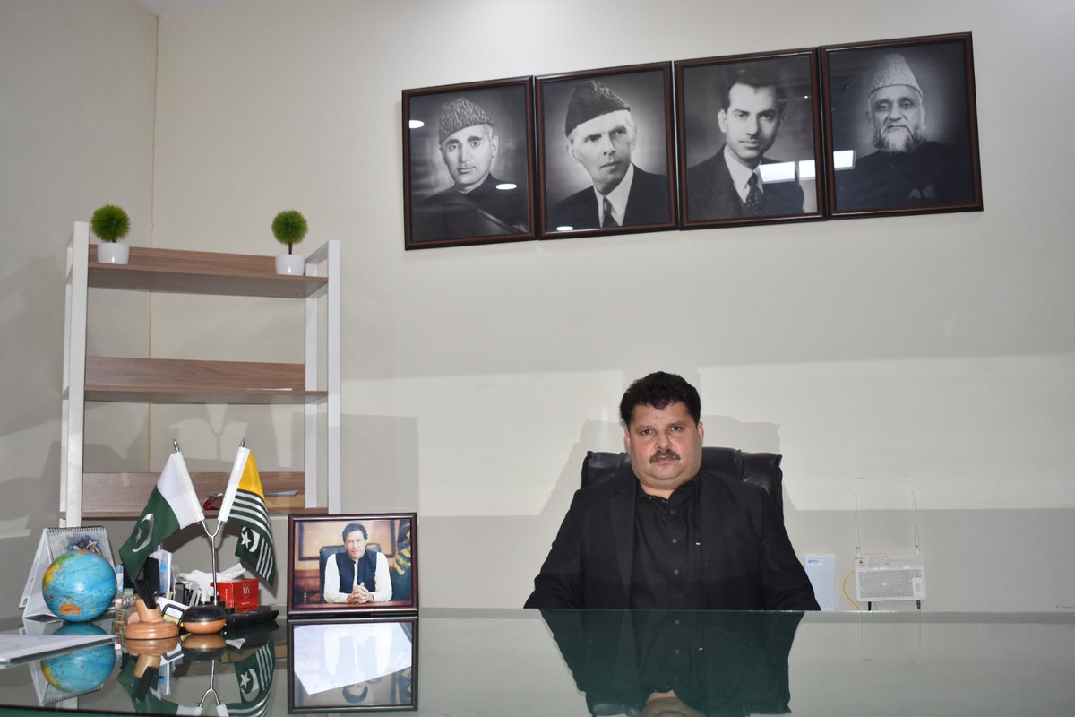 𝐅𝐞𝐛𝐫𝐮𝐚𝐫𝐲 𝟒𝐭𝐡, 𝟐𝟎𝟐𝟐;
𝐉𝐚𝐦𝐦𝐮 𝐚𝐧𝐝 𝐊𝐚𝐬𝐡𝐦𝐢𝐫 𝐇𝐨𝐮𝐬𝐞, 𝐈𝐬𝐥𝐚𝐦𝐚𝐛𝐚𝐝
Sardar Amjad Jalil, Newly appointed Chairman, Azad Jammu and Kashmir Board of Investment. 
 
<a href="/JSardaramjad/">sardaramjad jalil</a>
 
@AJKTOURISM1
 
<a href="/investinpak/">Board of Investment, Pakistan</a>
 
<a href="/BBoIT1/">Balochistan Board of Investment & Trade</a>
 
<a href="/PbitOfficial/">Punjab Board of Investment and Trade</a>
 
<a href="/InvestinKP/">KP-Board of Investment & Trade</a>