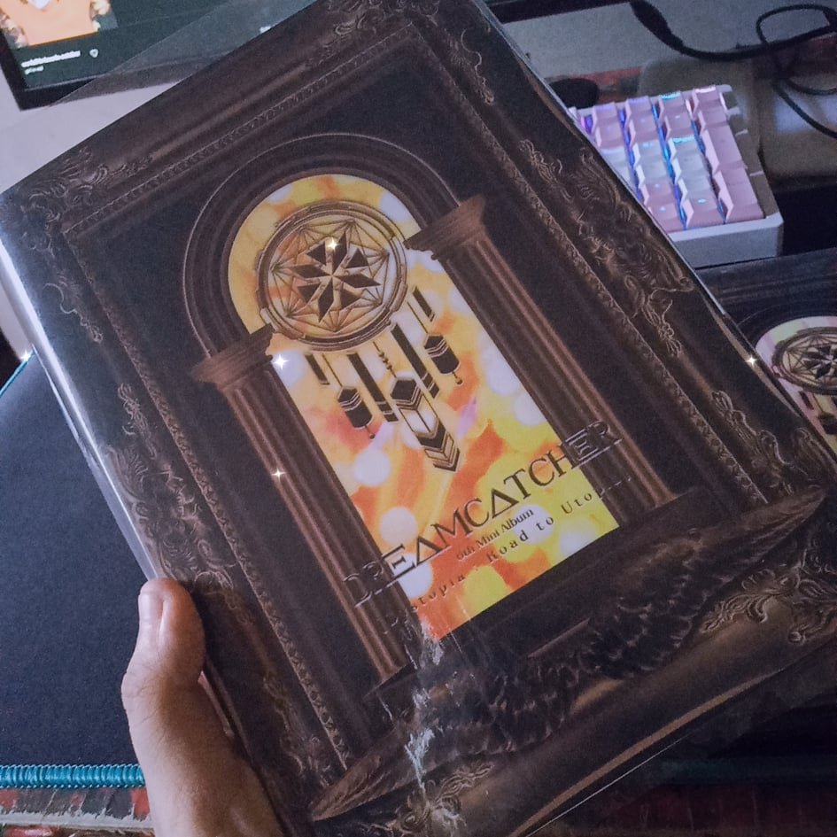 aixgah_'s tweet photo. 💌+ [180222] 
 *:･ﾟ✧*:･ﾟ✧[#aixmail]
.・。.・゜✭・. — D:RTU A arrived safely💕💗It came home super secured, I didn't expect it has frame card, It's so pretty!🥺 Thank you so much ccasperscart on shopee! <3 ✫・゜・。. https://t.co/FGln6Ob8Jf
