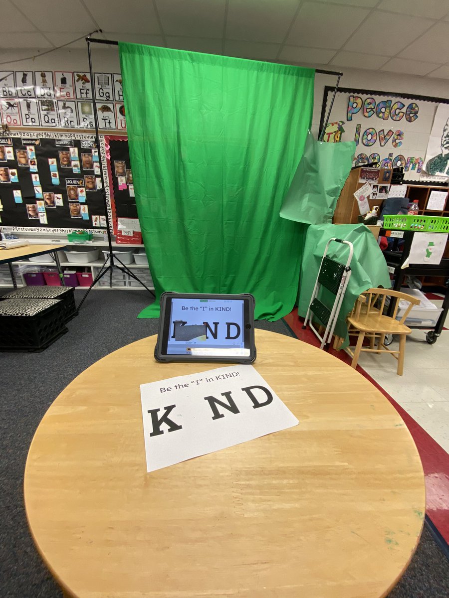 msflanary's tweet photo. Happy #WorldKindnessDay 2022! 
Kinders put the “I” in KIND using @DoInkTweets! We read, sang, and wrote about kindness. We hope to continue spreading kindness each and every day! Thank you @AlgerLibrarian for the expertise green screen construction and problem solving! ❤️ https://t.co/IKzyHXHPuk