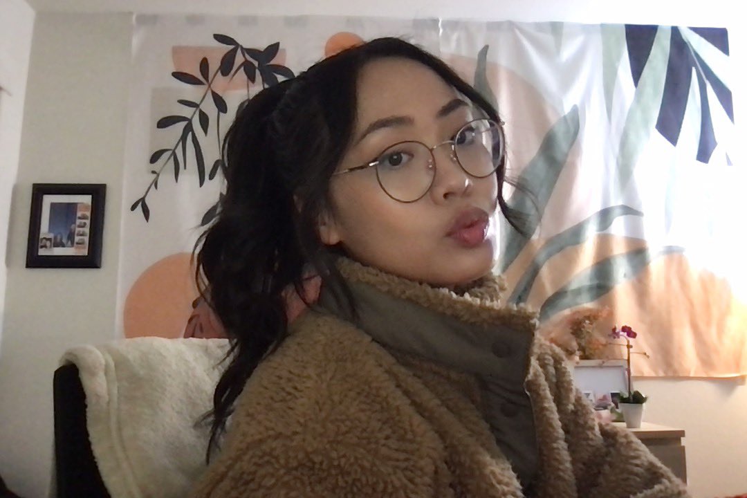 wydanielle's tweet photo. turning 23 this yr but still looking like im 13 help https://t.co/C5C4jV8lLQ