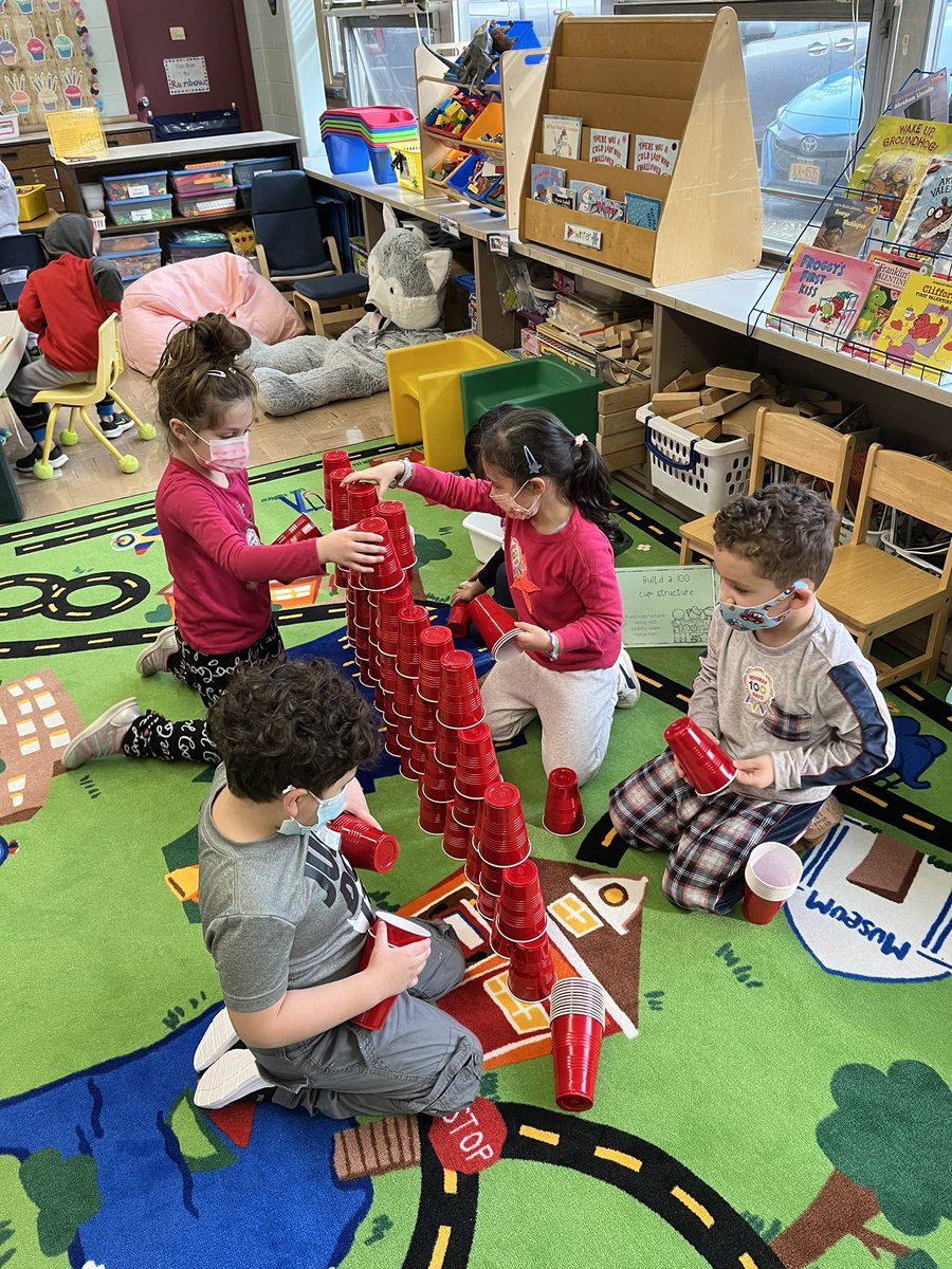 MrsKWood14's tweet photo. 100th Day of School Olympic Rotations! @BRRSDHamilton https://t.co/fXnvn9UCGe