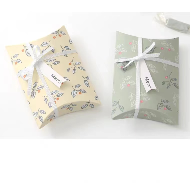 jialanpackage's tweet image. Foldable customized pillow gift paper box for wig, candy , jewelry, dessert and so on.

If you are interested in pillow gift box, feel free to contact us.
Our website: good-package.com/?twitter=1
Whatsapp :+86-18757869290

#candyboxes #pillowboxes #wigbox #jewerlyboxes #custombox