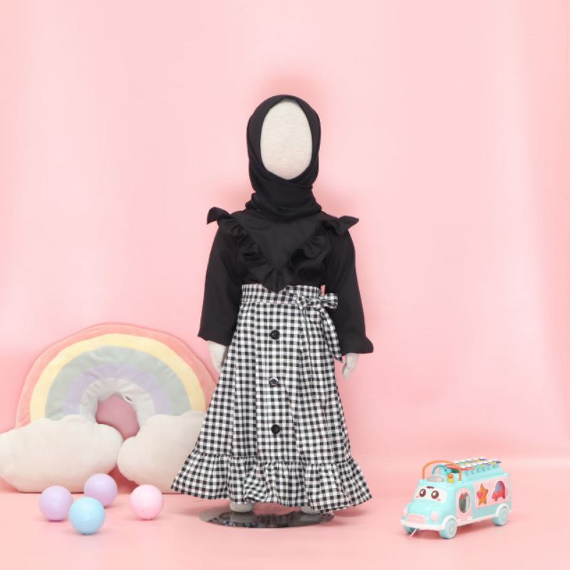 Ini udah satu set bun.. Lucu
Beli di toko oren
shp.ee/2aucbk7

Btw indomie paling enak rasa soto si menurut ku 😊