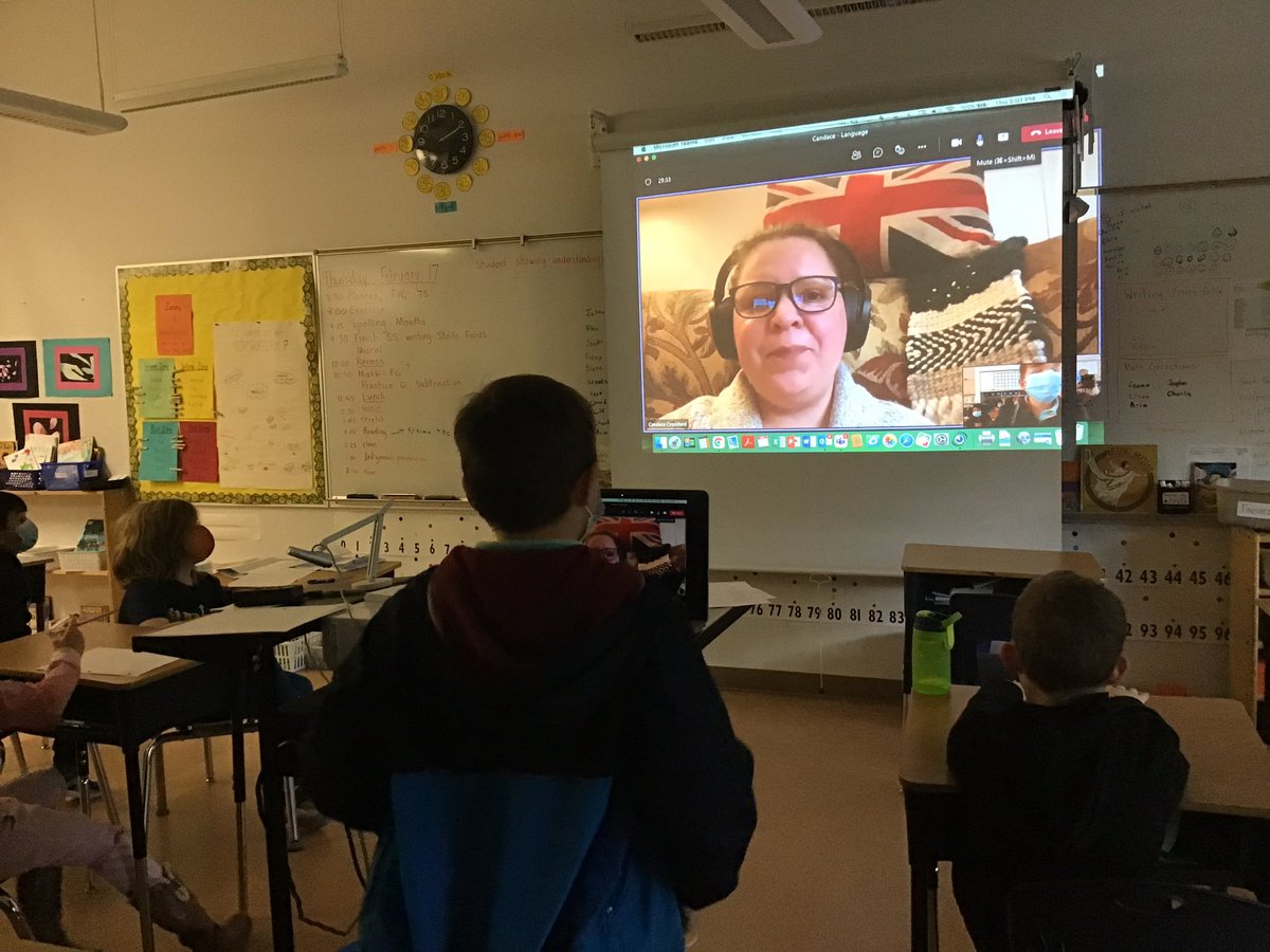 rosemaryheights's tweet photo. Learning SO much from our Indigenous Peoples in Residence week. Today we learned about a new alphabet where each letter equals a sound. That makes sense! We are #grateful for this opportunity at #sd36learn to have #indigenousteaching @rosemaryheights https://t.co/bGHmPfU3j9