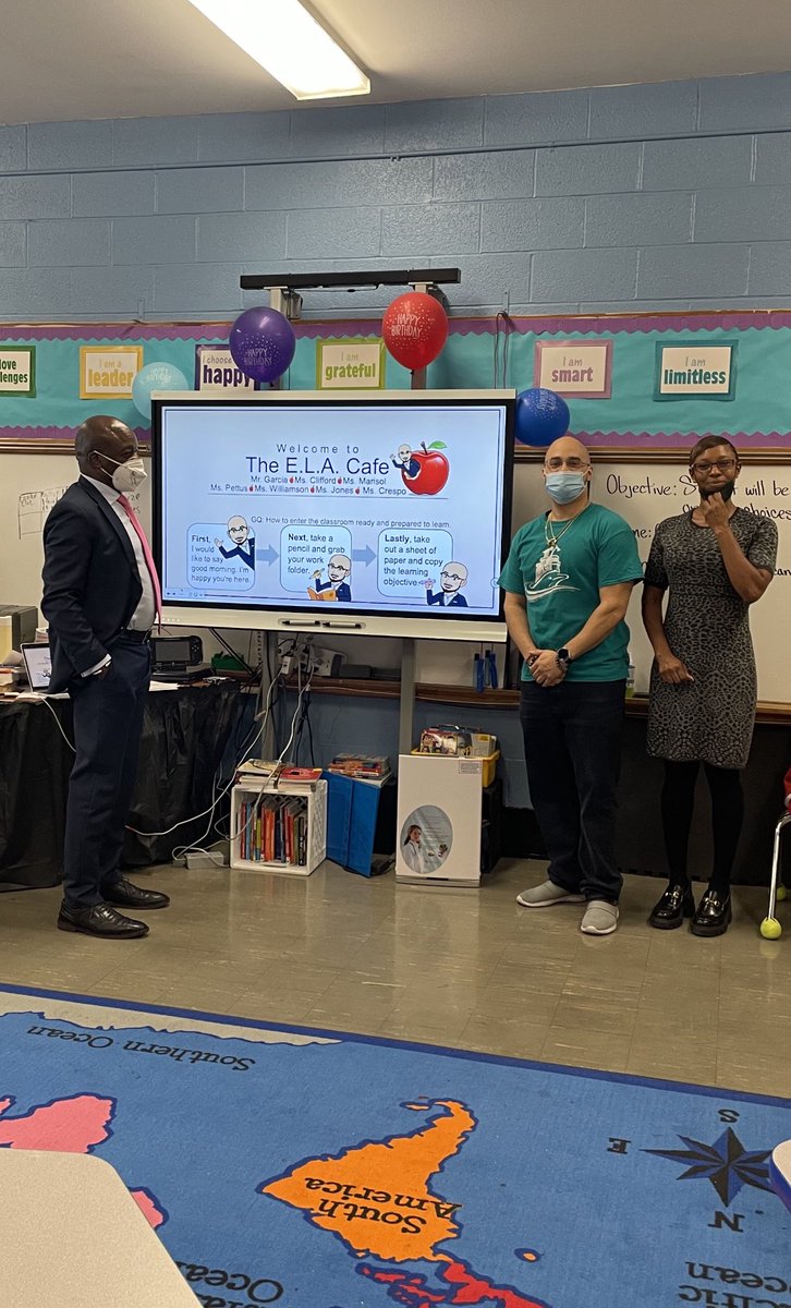 JackieJones_79's tweet photo. I love visiting the many programs in our district. Thank you ALC Prin. Robert Antoine and staff for creating an atmosphere rich in SEL for our students. You are making a difference.      Pic. Mr. Garcia Ms. Crowe Ms. Greenfield and AP Clifford @ACCESS_NYCDOE @ExecSuptLisante https://t.co/1J1ilFaa6h