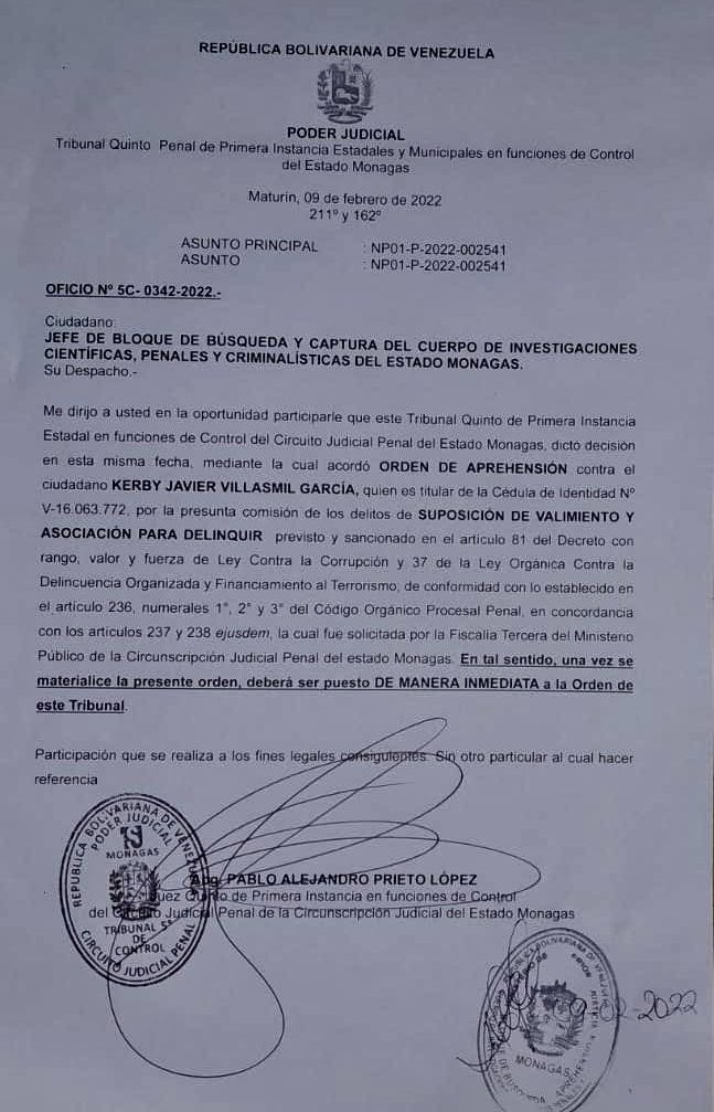 TarekWiliamSaab's tweet photo. #Dictada ORDEN DE APREHENSIÓN contra el sujeto Kerby Villasmil por los #delitos de Suposición de Valimiento y Asociación para Delinquir: luego de haber sido #imputado por Tráfico Ilícito de Material Estratégico, al estar incriminado en el robo de 200 tubos propiedad de @PDVSA https://t.co/F0RKHW6Jr3