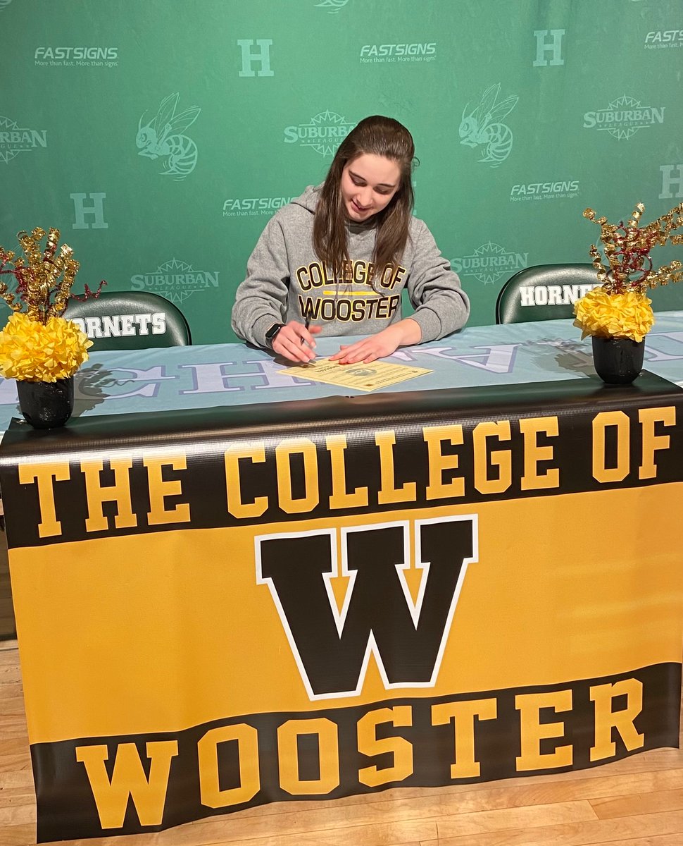 EHetkey's tweet photo. Thrilled to be able to celebrate with family, friends and teammates. #signingday @CoWSoftball https://t.co/9vuvKsszgm
