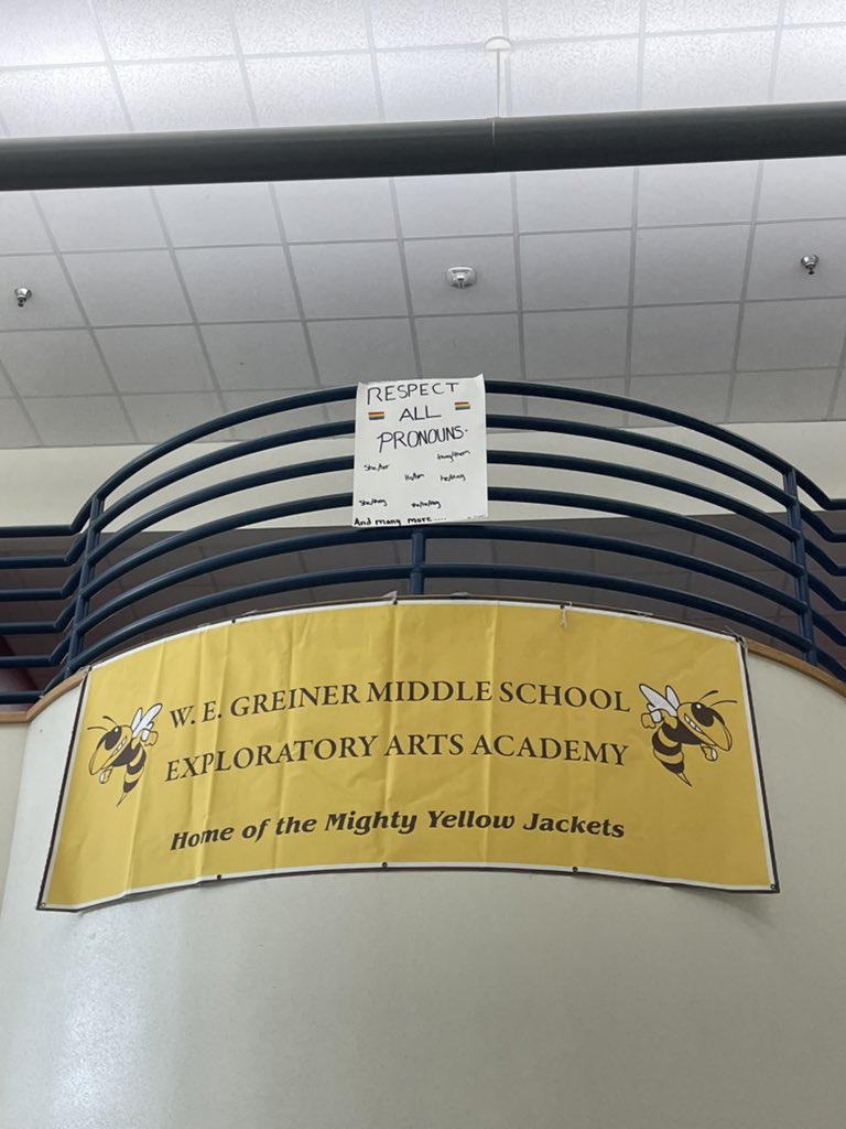 DavidNungaray88's tweet photo. Spent the afternoon at @WEGreinerMiddle with @StephAHawk 2/3 https://t.co/T01vdLr6lR