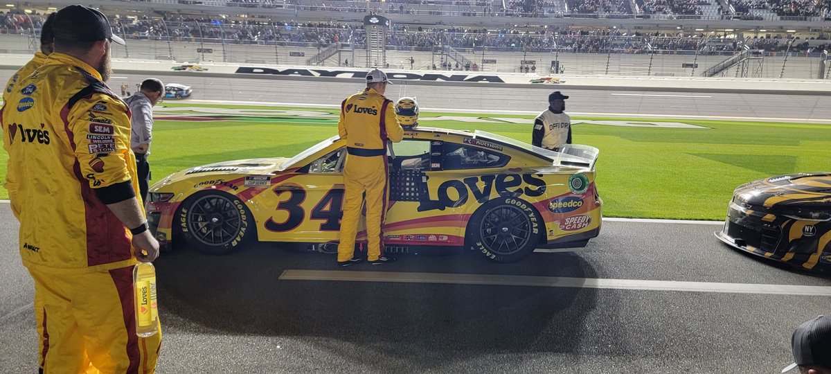 Team_FRM's tweet photo. P2 for @Mc_Driver! Let's go! #LovesToSeeIt

@LovesTravelStop | @FordPerformance | @roushyates https://t.co/rk0PPLcRd4