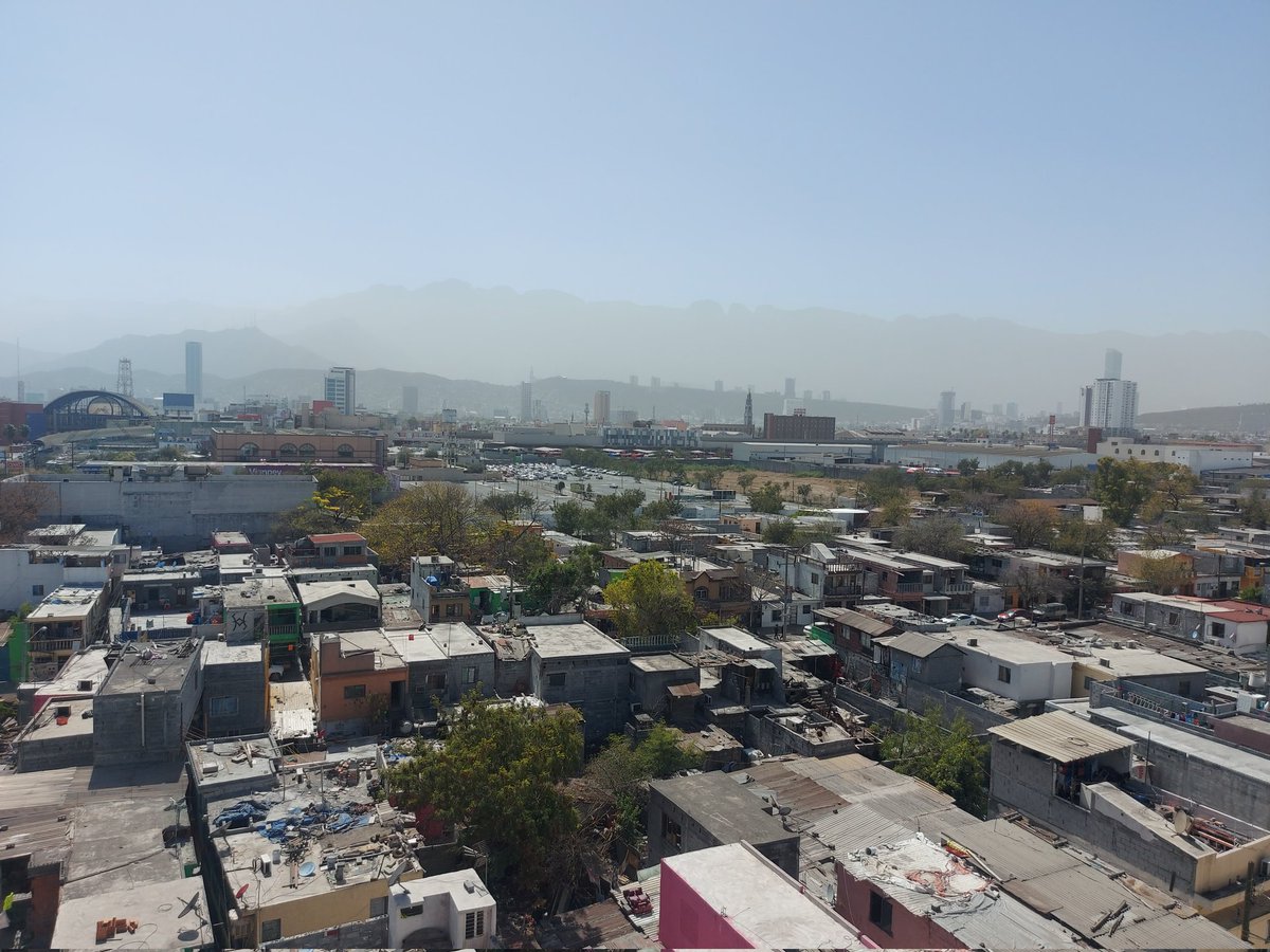 JoePuga's tweet photo. @samuel_garcias  Que tanto se ha avanzado en cuanto a resolver lo de la contaminacion???? 
Y no de la manera de cobrar impuesto verde a las pedreras que solo lo trasladarán y no pondran solucion 
Urge Samuel García https://t.co/PTVTOMxLEa