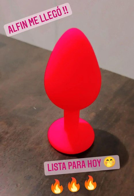 ???
Alfin me llegó mi plug https://t.co/SMdsnOkWJO