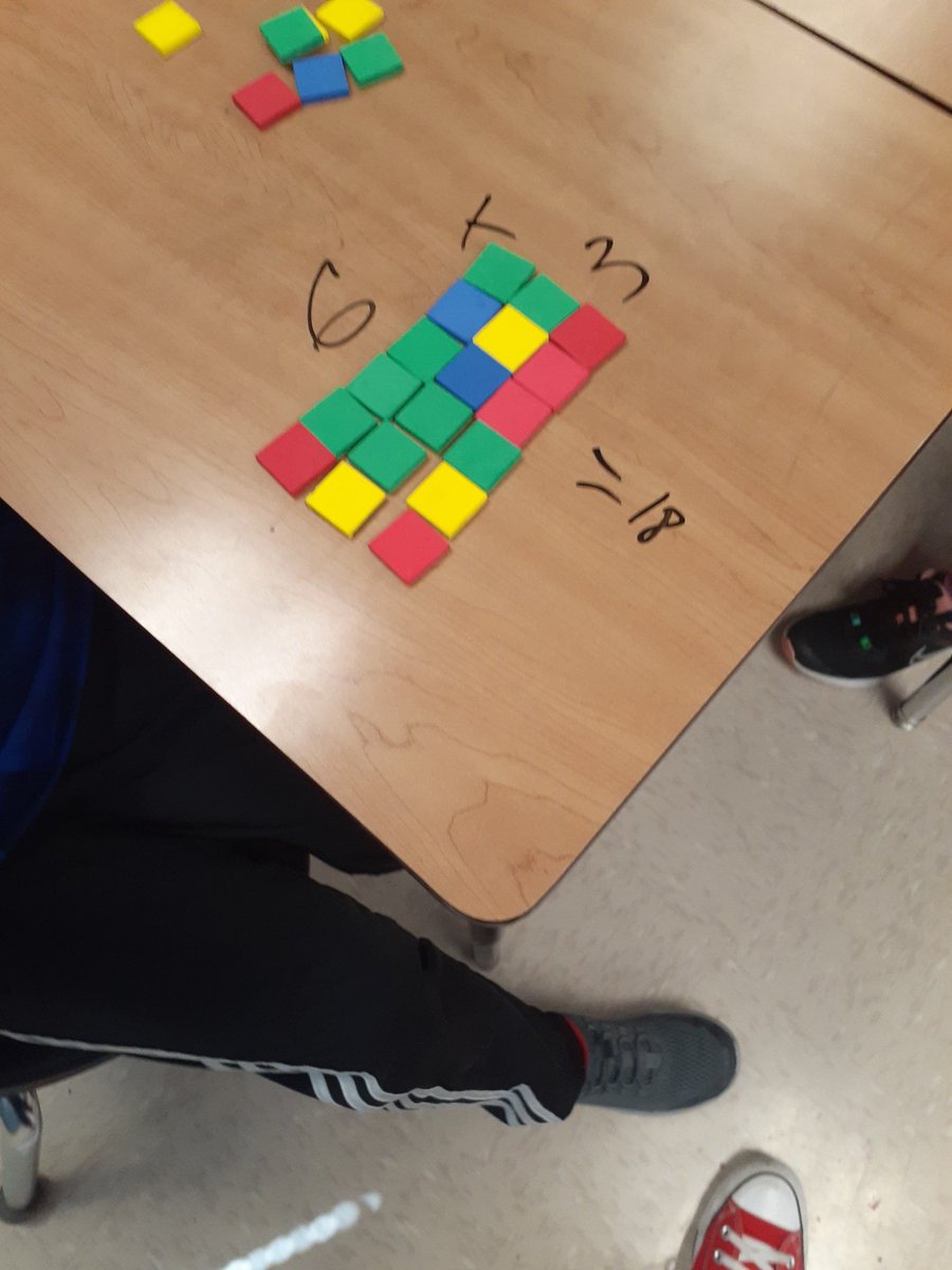 cycabrera76's tweet photo. Hands on activity using manipulatives to determine the area of rectangles #GardensElem #gatorslearn #Area #pisdmathchat https://t.co/abiMVDGdM3