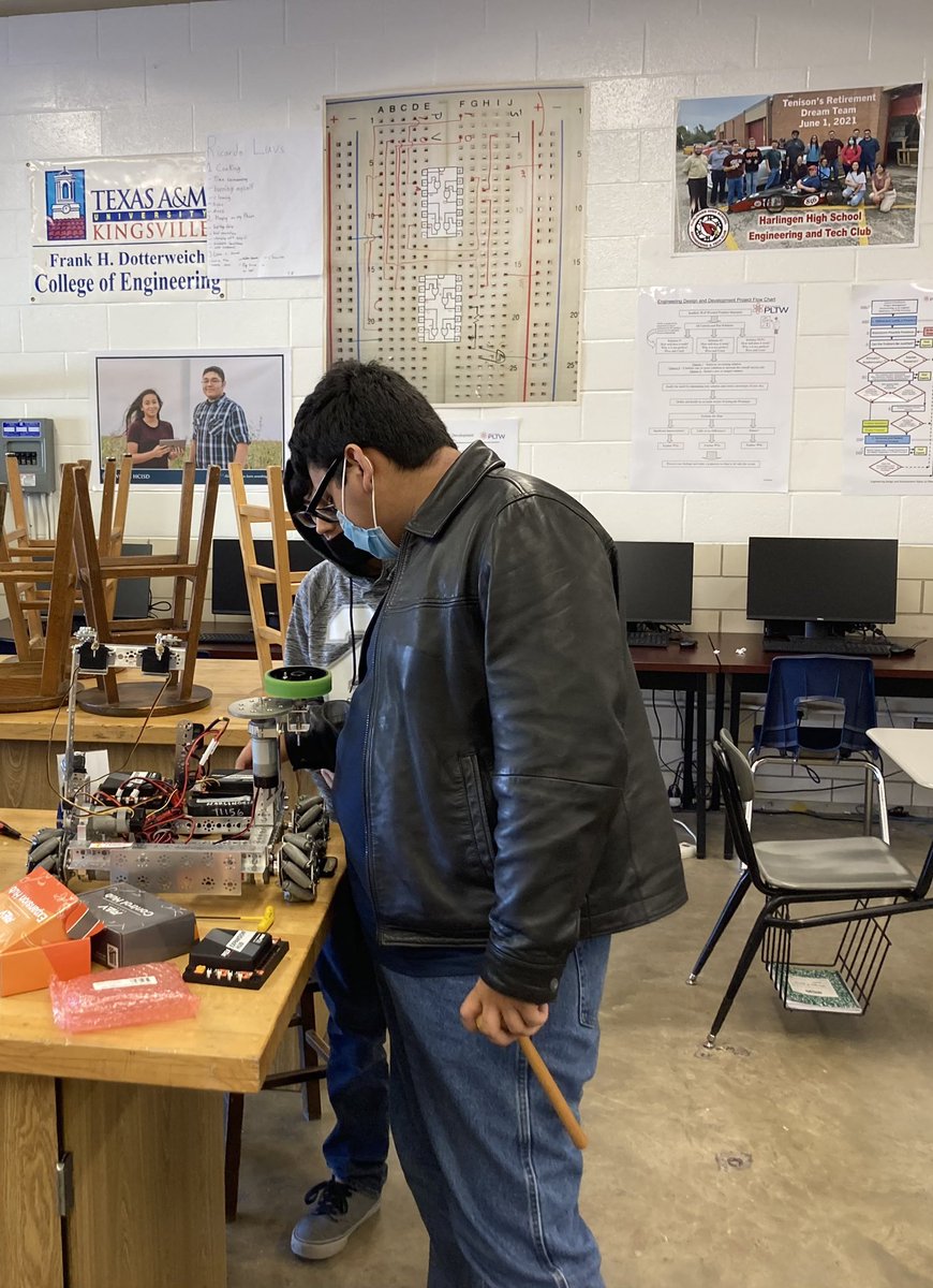 Daniel Guajardo tweet media