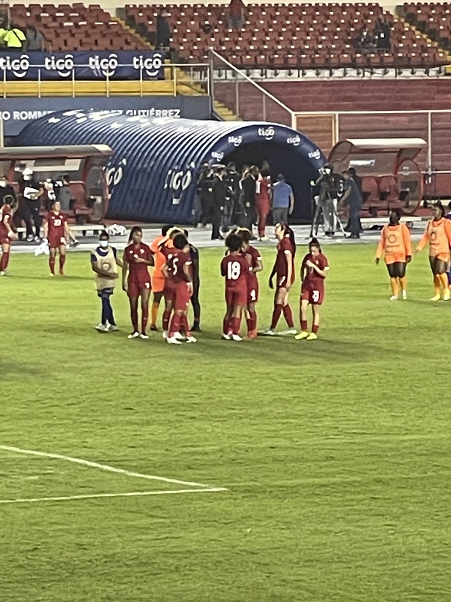 Ganó Panamá 🇵🇦 5-0 a Barbados. 
Felicidades muchachas 💪🏻💪🏻💪🏻❤️❤️❤️