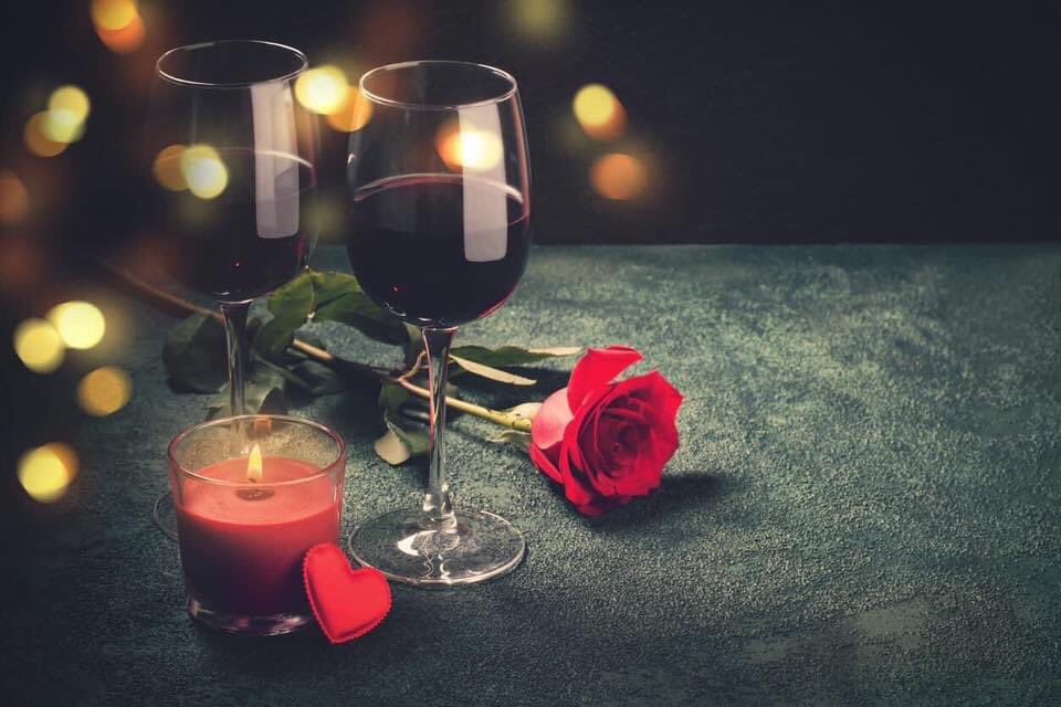 styleposture's tweet photo. NEW TO TWITTER! Check out my wine blog at https://t.co/D1ZzIcVGfC Will be posting on there and sharing here for everything wine, i.e, food pairings, tasting, shopping for wine, etc… Been in the biz for over 18 yrs #wineblog #bloggingaboutwine #winepro https://t.co/4U9Ogd3rZC