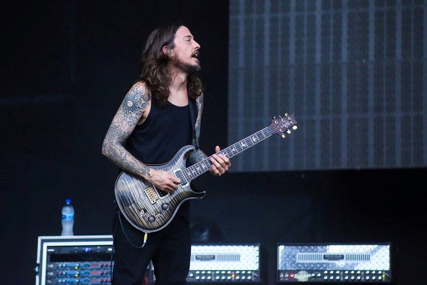 VinnieGRadio's tweet image. Happy 52nd birthday to @311Cruise guitarist #TimMahoney! @jackybambam933 celebrates on @933WMMR by playing Amber off their sixth album 2001’s From Chaos. #wmmrftv