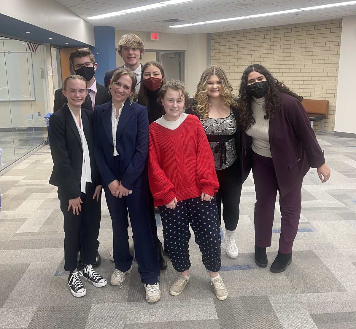 PLLakers's tweet photo. S/O to this Mock Trial group on an amazing matchup tonight against Benilde. They lost 255-249 but had an incredible performance! https://t.co/TH7xyLzimE