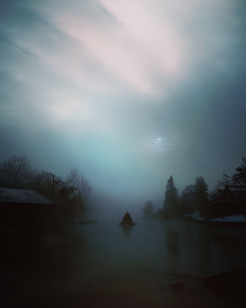 JayHimesPhoto's tweet photo. A winter’s morning https://t.co/fzTuj01mPL