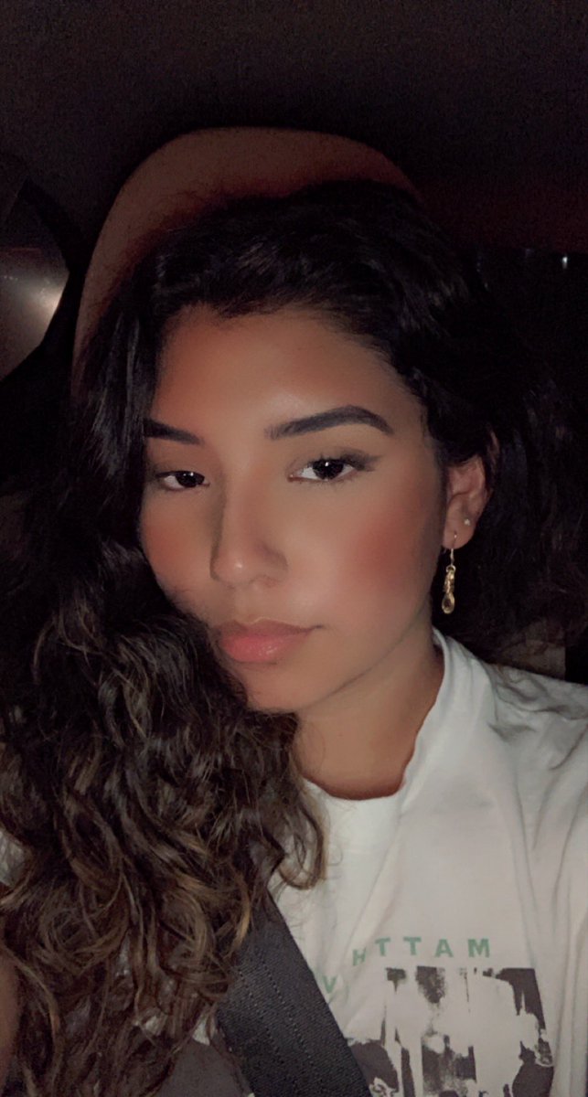 venicechvz's tweet photo. notice me🤍 https://t.co/xiXJrq4ynQ