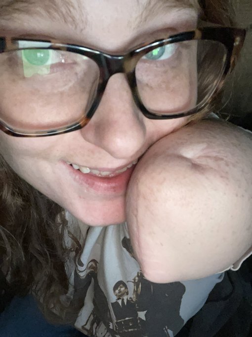 Wanna nibble it? You know you do! Come watch me nub it up on my onlyfans! $8 till the end of February<a href="/tag/ginger"class="tags"><span>#ginger</span></a><a href="/tag/votenow"class="tags"><span>#votenow</span></a><a href="/tag/disabilities"class="tags"><span>#disabilities</span></a><a href="/tag/amputeemodel"class="tags"><span>#amputeemodel</span></a><a href="/tag/maximcovergirl2022"class="tags"><span>#maximcovergirl2022</span></a>