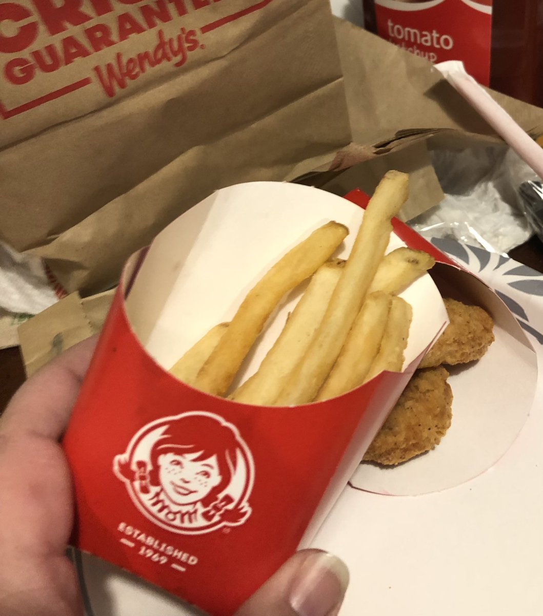 JanaleeJ's tweet photo. .@Wendys my small fry seems to have been an extra small fry tonight. 😞 https://t.co/Vw8KCpHrcu