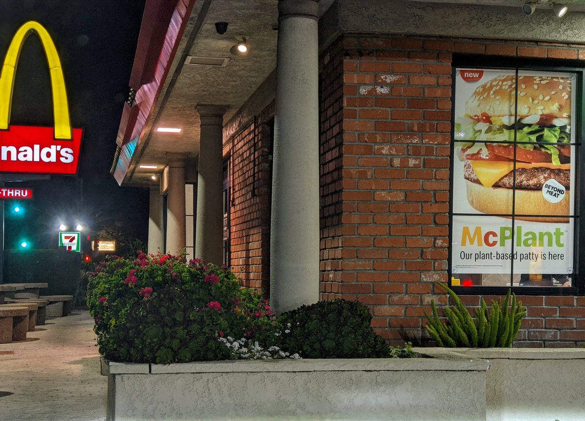 bobconnolly's tweet photo. So good!! First time to McD's since my college-aged kids ate Happy Meals. #bynd #mcplant #McDonalds #plantbased #delicious https://t.co/3jJ2BPG1cT
