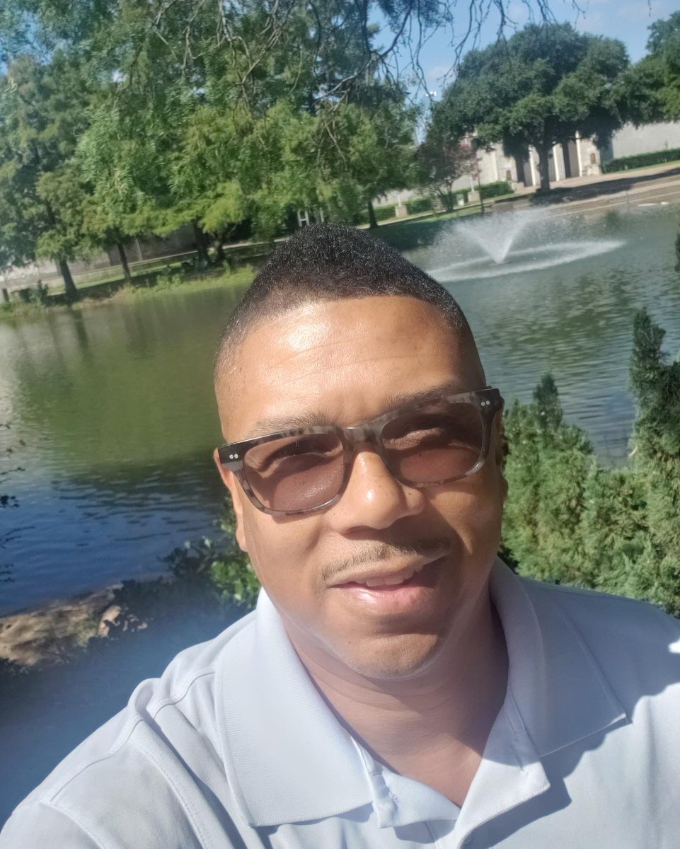 DLJames06's tweet photo. 20 years ago today, I arrived in DFW with my future ahead. I knew the adventure started that day with a plan to make a lasting impact without any idea of what that meant. I believe I’ve made a difference while enjoying the journey! To the next 20 years!!! KEEP ON KEEPING ON. https://t.co/B5eMhciqA6