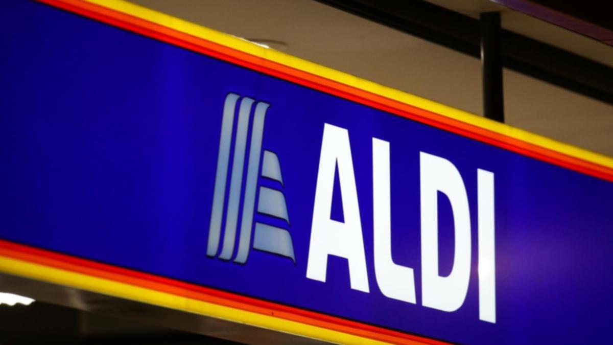 PerthNowLocal's tweet photo. Supermarket giant @ALDIAustralia is extending its reach into WA with a new store approved for @WestfieldAU #Innaloo Shopping Centre @citystirlingwa #perthnews https://t.co/RBA18tsHBW https://t.co/E0qR9vcphZ