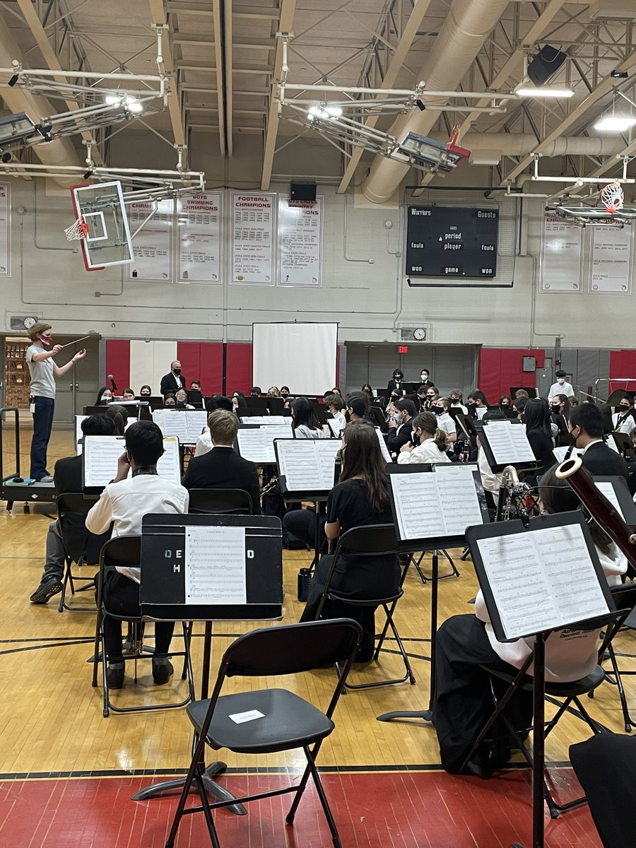 emily_dykema's tweet image. Great concert tonight with @DeerfieldHS bands and @DPS109 bands! It took two years but we finally got to perform together! @109Shepard @109Caruso @tgrossberg