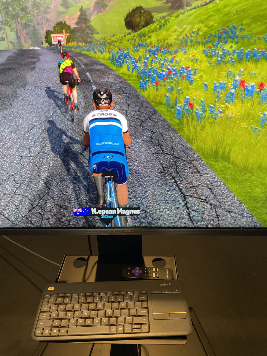 RByyny's tweet photo. @TheSGEM @nursekelsey @GoZwift https://t.co/GkVkNCtRzx