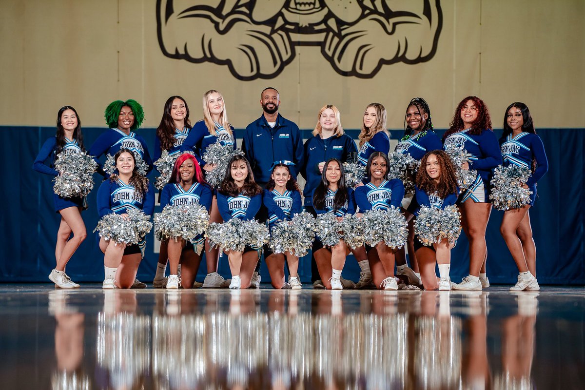 JJayAthletics's tweet photo. Here is a preview of the cheerleading photos from tonight’s Media Day at the Doghouse! 

📸 are courtesy of Denis Gostev. 

#GoBloodhounds #MyJohnJay #JohnJayCollege #CUNYAC #whyd3 #ncaadiii #d3cheer https://t.co/1etSw2UdLT
