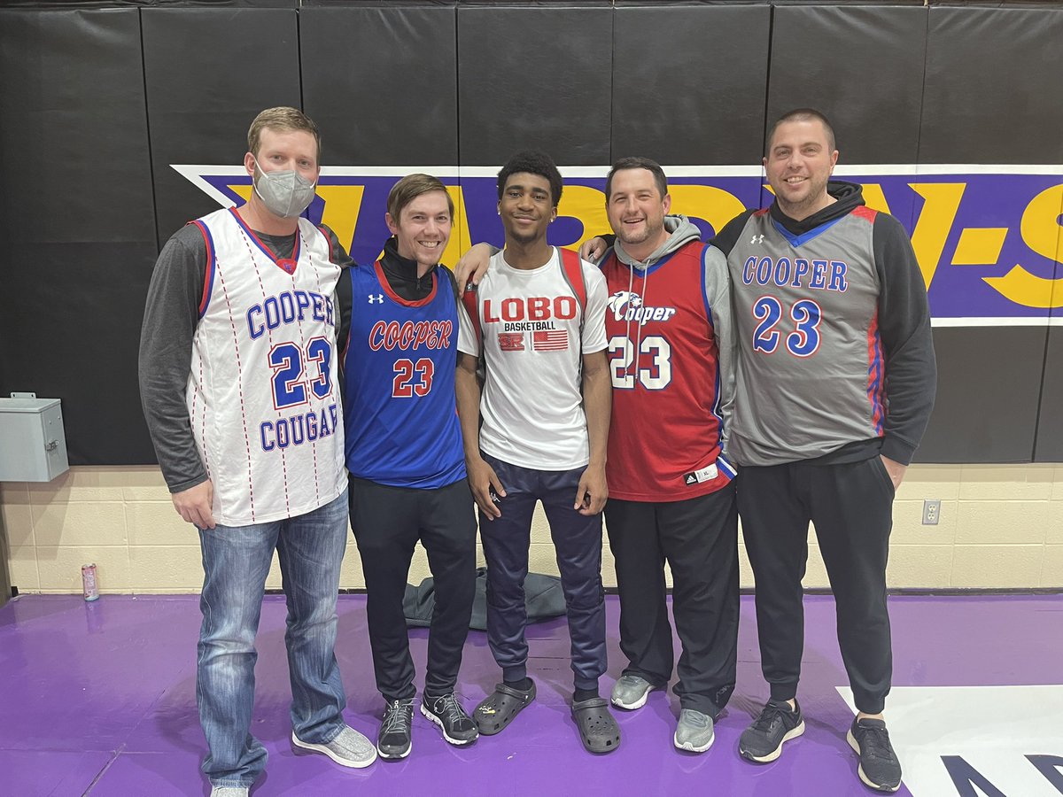 bacon_ator24's tweet photo. Got to see two former players from different stops- @supahhcj (Cooper) &amp; @TreyNelson14 (Irving)- play together tonight against HSU. Proud of these guys. https://t.co/MnR7lihHsE