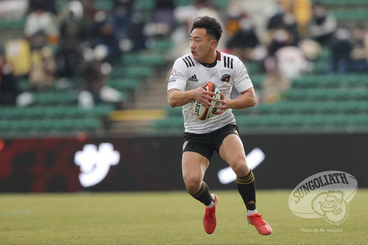 sungoliath's tweet photo. 『毎試合トライを取る、試合で絶対に抜かれない』

多くのライバルがいる中、サンゴリアスの新しいウイングとして活躍し始めた仁熊秀斗選手。初トライ、初先発を成し遂げた先に、目指しているものは何でしょうか？狙いを定めている���標とその実現方法を中心に聞いてみました。
https://t.co/TNMsFTuHu1 https://t.co/6XgviDbSy3