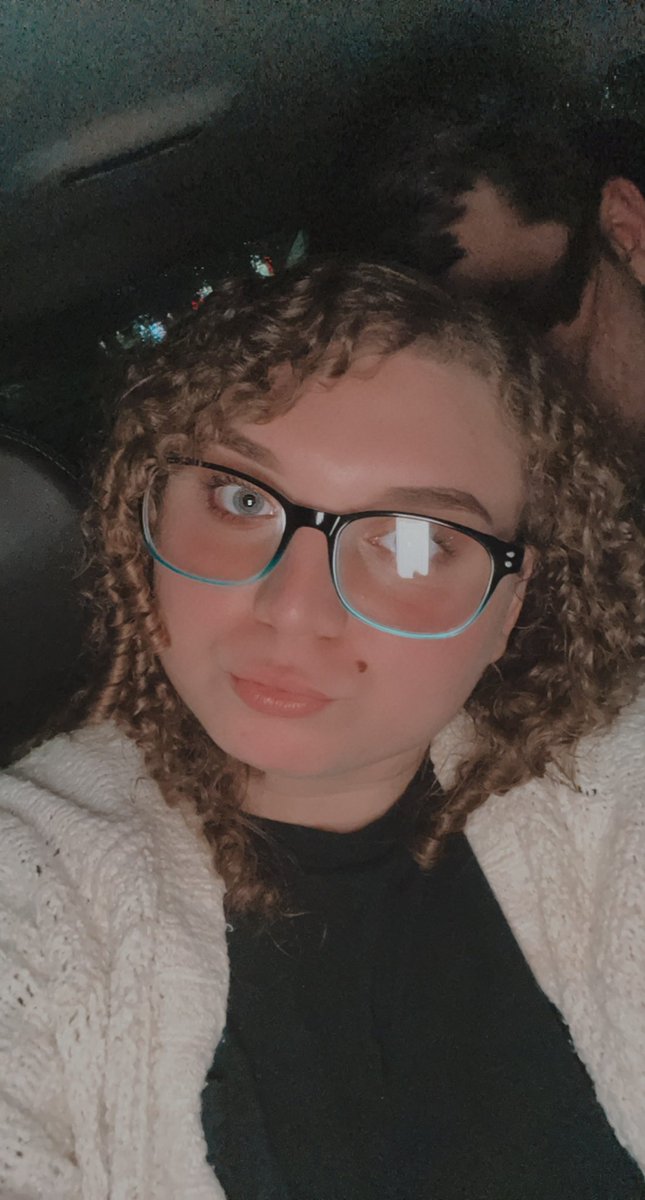 lcvebrina's tweet photo. #SelfiesForFastTimes i love you @SabrinaAnnLynn and so proud of you always! canโt wait to hear fast times <33 https://t.co/OT1iOXeLtf