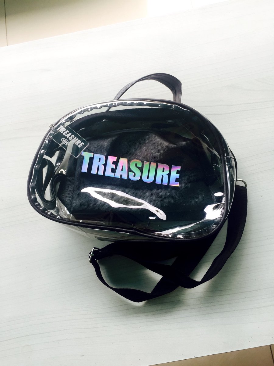 dibidishopp's tweet photo. Bottle Movitional Treasure Kit 🥤
Decobag Custom Treasure 💎✨

Detail Bottle:
- Volume 1000ML / 1 L
- Design di UV Print
- BPA Free

Detail Decobag Fullset:
- 1 Mika Bag Transparan
- 1 Pouch 
- 1 keyring
- 2 pin button

Order via shopee dibidishopp
🔗 https://t.co/B1SS6C4btQ https://t.co/l1uyG5W2Sa