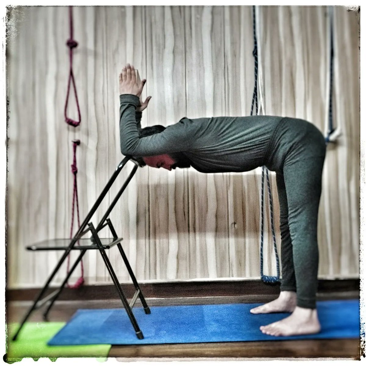 sumitsaproo's tweet photo. "When you are practicing, do not just do that for the sake of doing. Learn to reflect while you are practising. Make your mind and brain observe and relearn what you are doing. Doing is mechanical; learning is dynamic."
B.K.S Iyengar ...

#yoga #online #classes #yogsattva https://t.co/GoflZ6XTMy